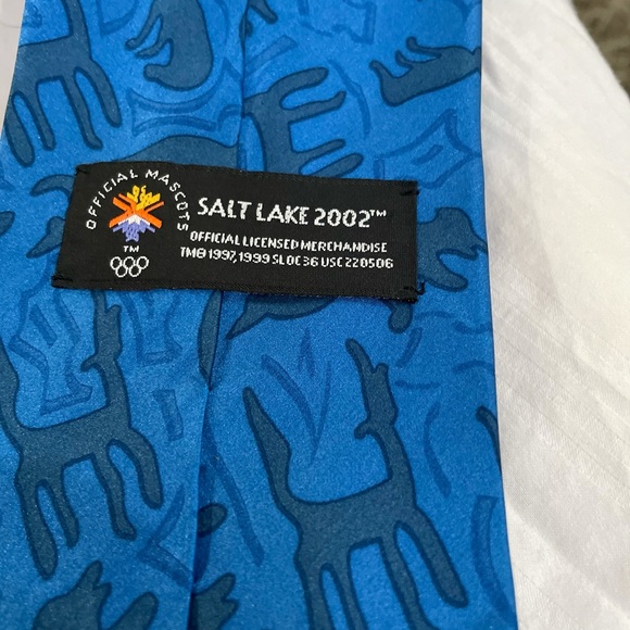 Designer Ties Lot - Picture 7 of 13